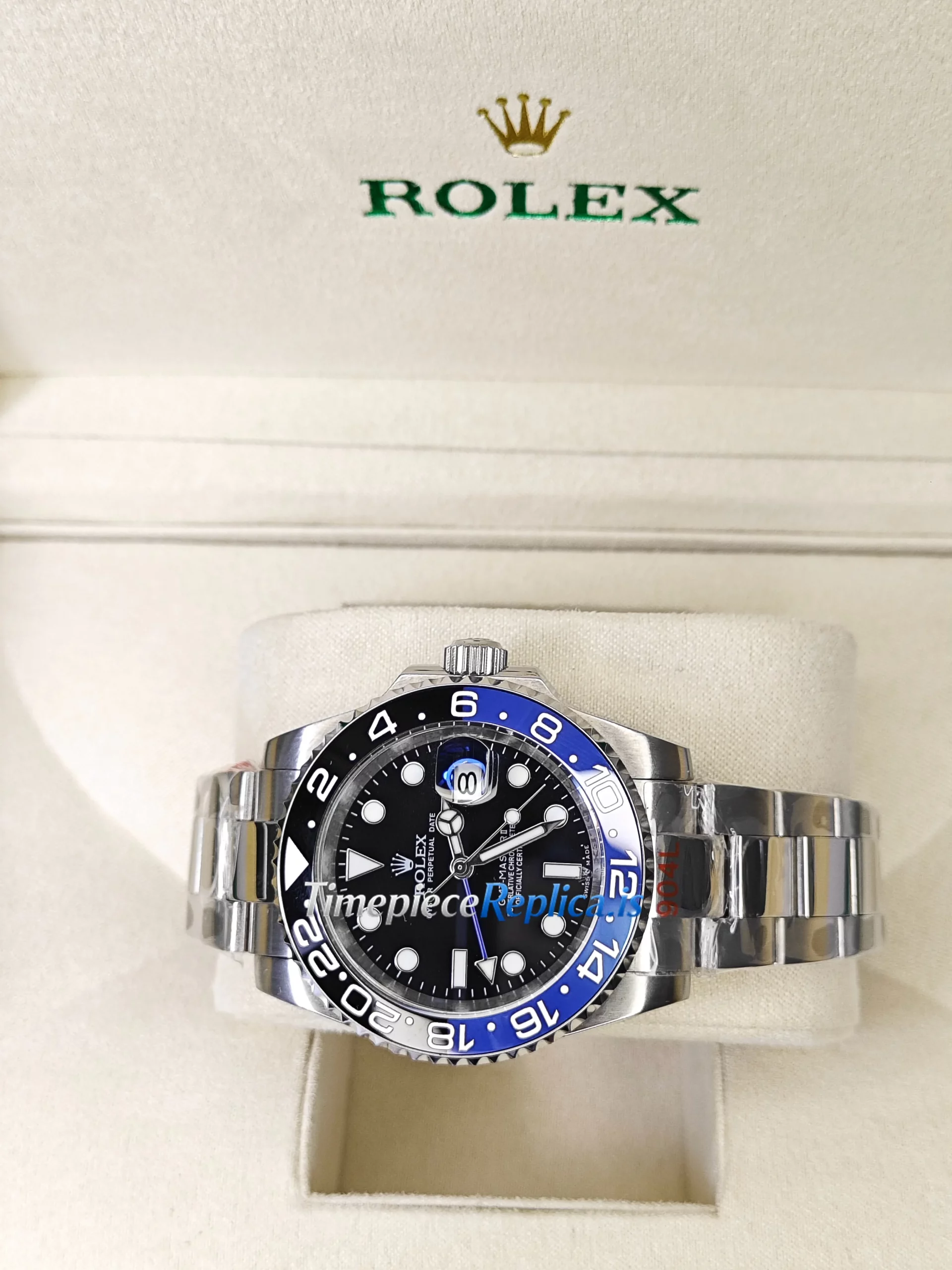 Rolex GMT-Master II 116710BLNR Replica Best Black Dial Blue & Black Bezel Watch - Image 4